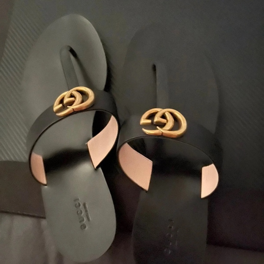 Gucci sandals
